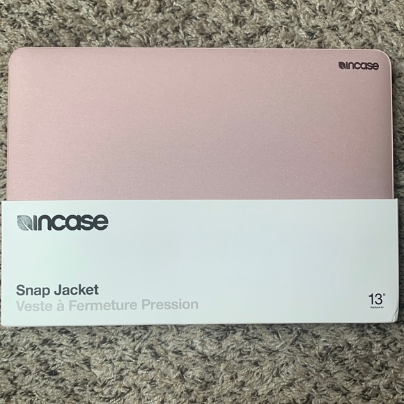 13” MacBook Air Cover - Picture 1 of 2